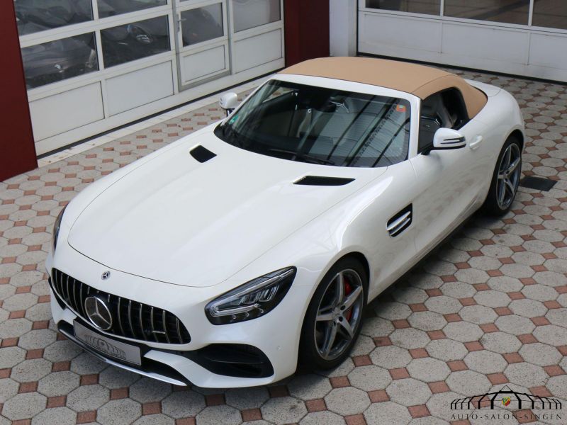 Mercedes-Benz AMG GT Roadster