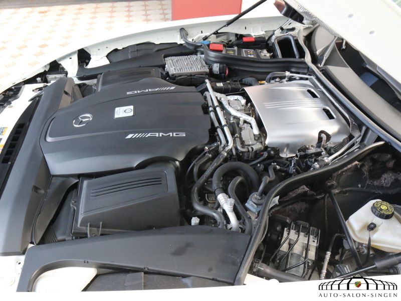 Mercedes-Benz AMG GT Roadster