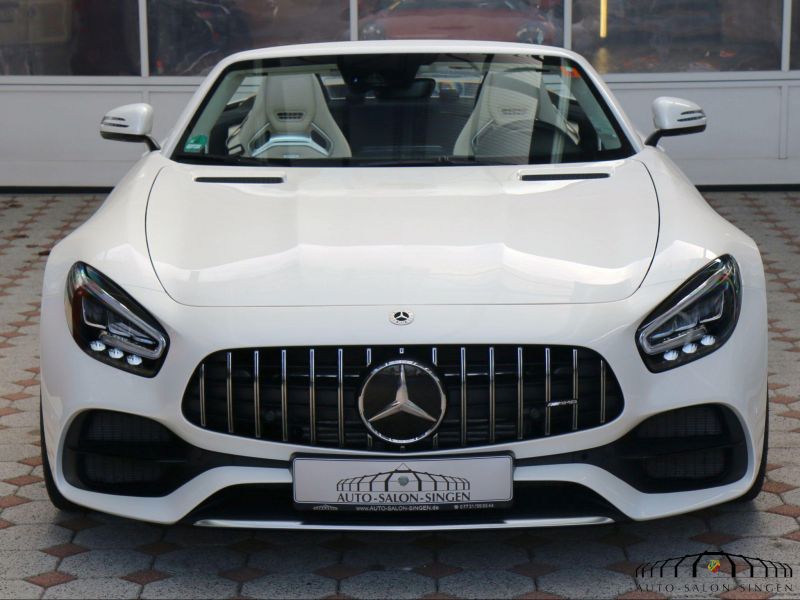 Mercedes-Benz AMG GT Roadster