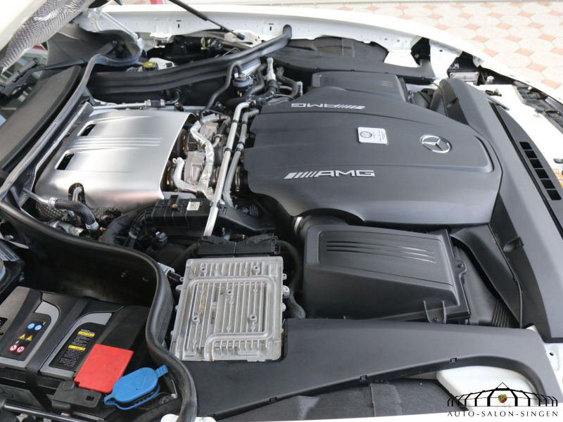 Mercedes-Benz AMG GT Roadster