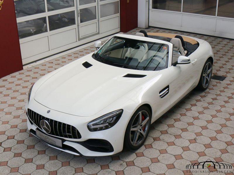 Mercedes-Benz AMG GT Roadster