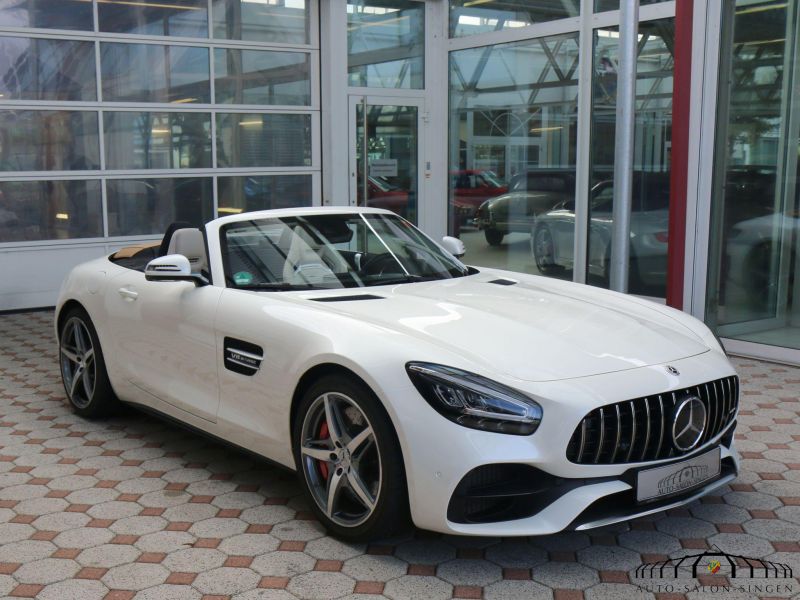 Mercedes-Benz AMG GT Roadster
