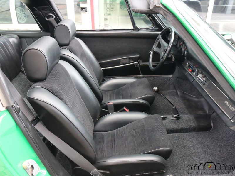 Porsche 911 E Targa 2.2