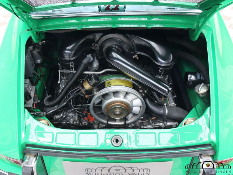 Porsche 911 E Targa 2.2
