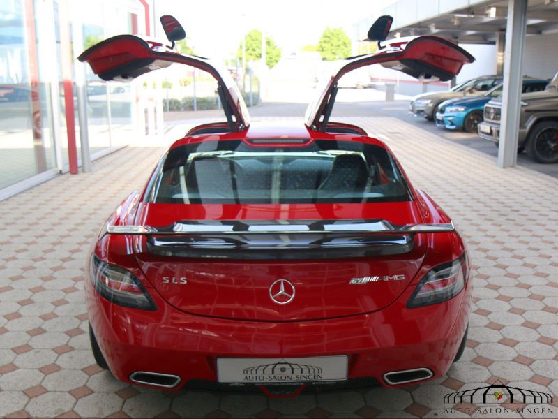 Mercedes-Benz SLS AMG GT Final Edition