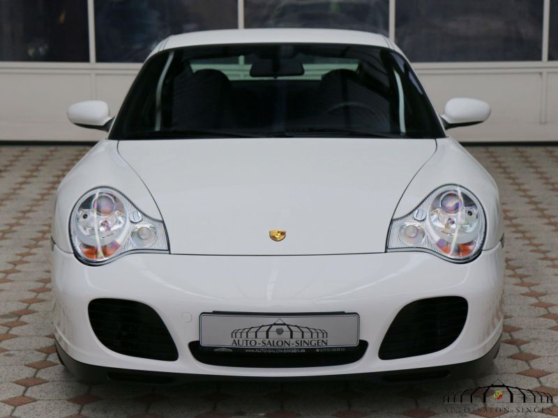 Porsche 996 Carrera 4S