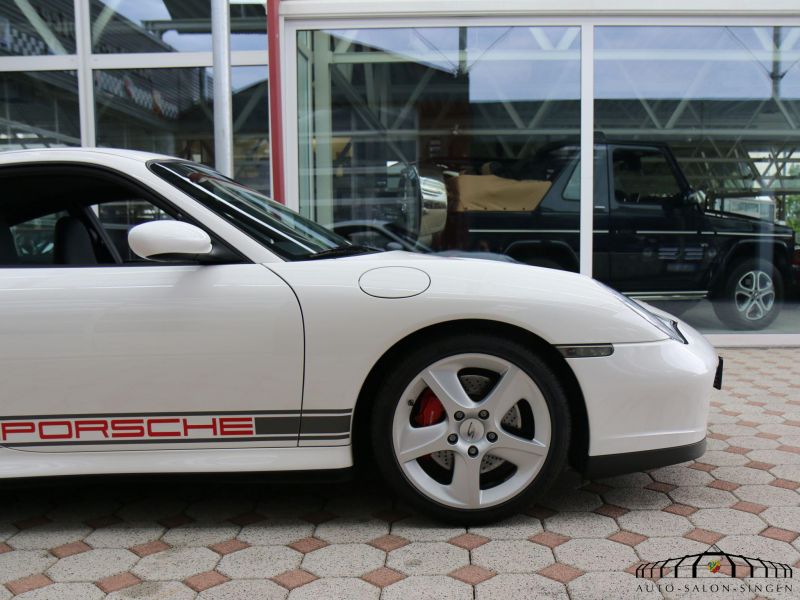 Porsche 996 Carrera 4S