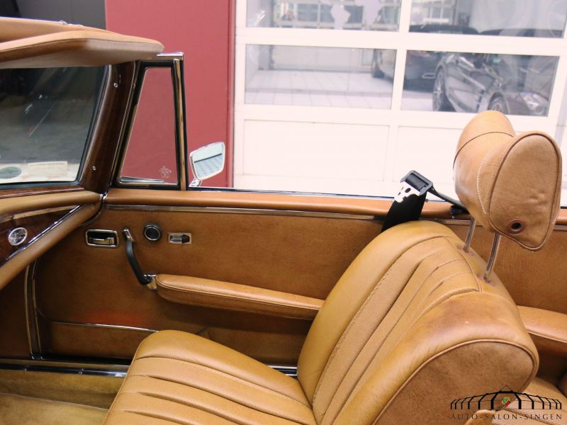 Mercedes-Benz 280 SE 3.5 Cabrio